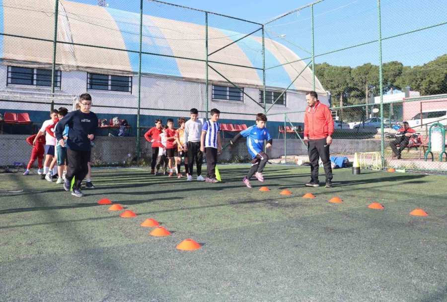 Aksu Belediyesi Yaz Spor Kursları Başlıyor