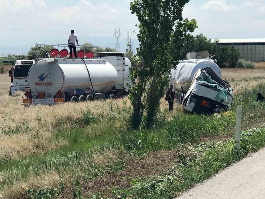 Ereğli’de Tanker Şarampole Devrildi: 1 Yaralı