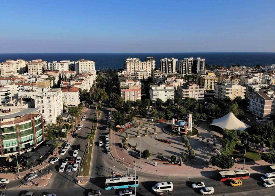 20 Bin Tl Aidat, 100 Bin Tl Ek Ödeme: Lüks Rezidansta Aidat Krizi Mahkemeye Taşındı