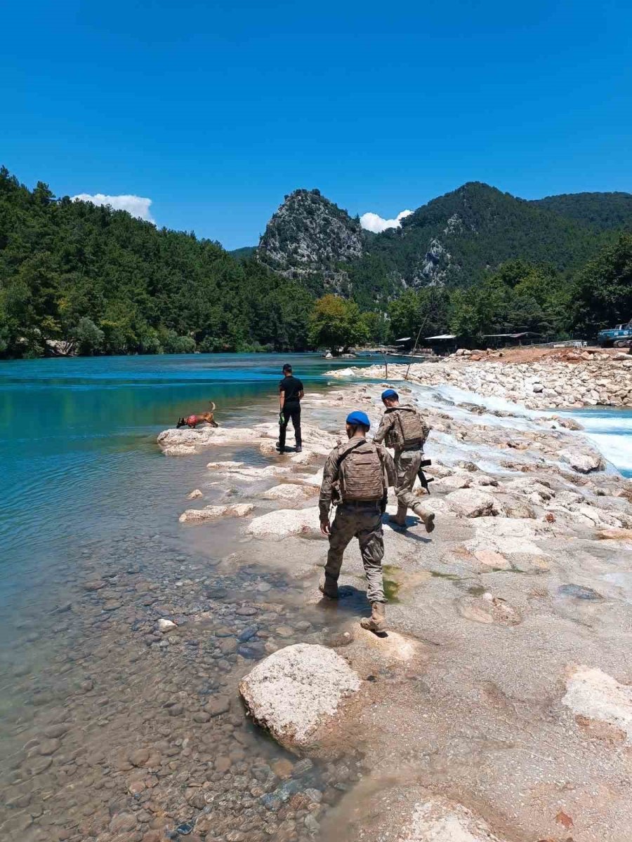 Manavgat’ta Çayda Kaybolan Genç 13 Gündür Aranıyor