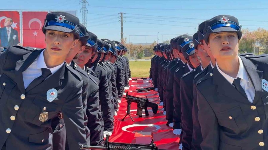 Aksaray Pomem’de 485 Kadın Polis Adayı Mezun Oldu