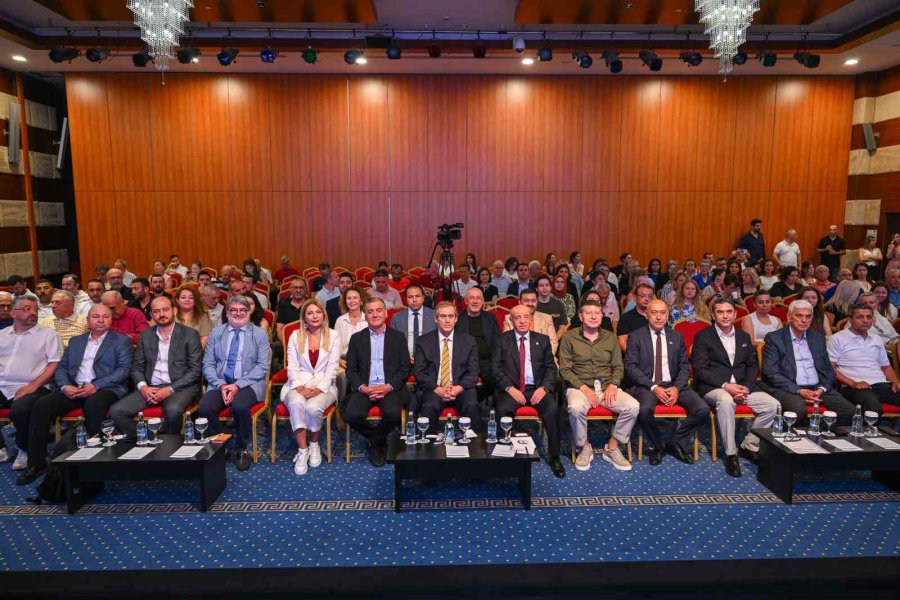 160 Ülkenin Sofrasına Uzanan ’ekmek Meselesi’ Antalya’da Konuşuldu