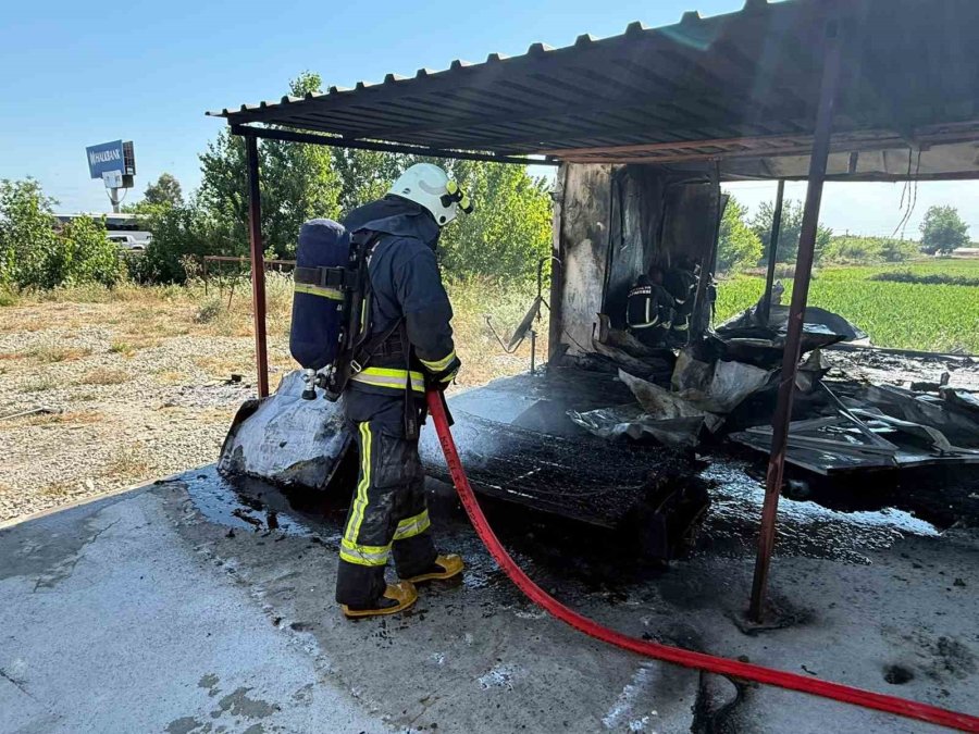 Besiciye Ait Konteyner, Yangında Kullanılamaz Hale Geldi