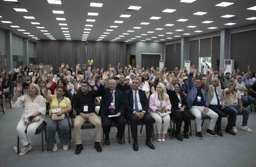 Mersin Kent Konseyinin Yeni Başkanı Demet Şaman Tarlakazan Oldu