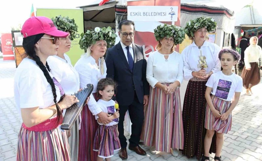 "eskil Tuz Gölü Uluslararası Kültür Festivali" 25 Ülkenin Büyükelçilerinin Katılımıyla Başladı
