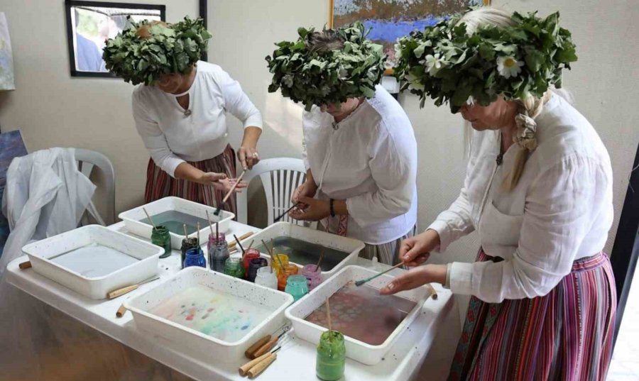 "eskil Tuz Gölü Uluslararası Kültür Festivali" 25 Ülkenin Büyükelçilerinin Katılımıyla Başladı