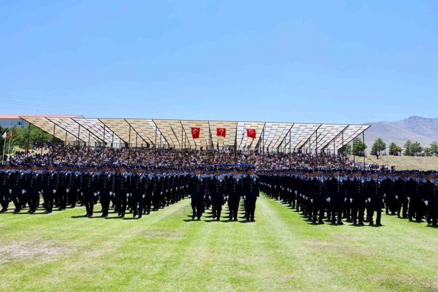Niğde Pomem’de Mezuniyet Coşkusu