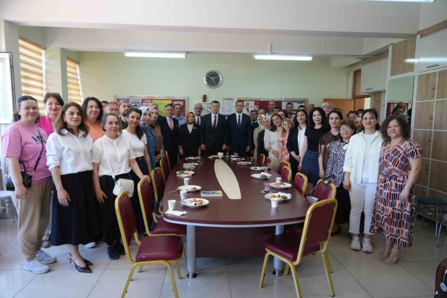 Niğde’de 67 Bin 811 Öğrenci Karne Heyecanı Yaşadı