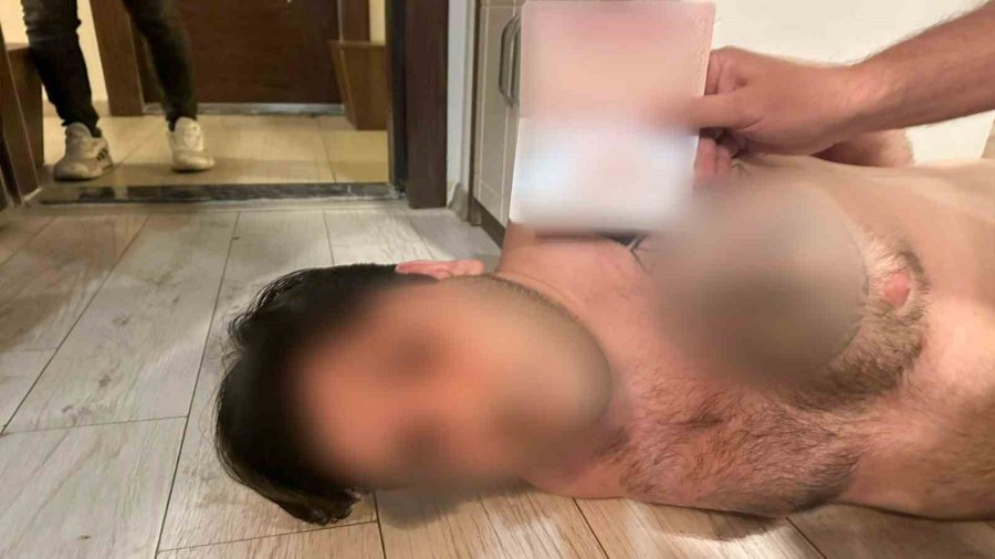 Mit Tespit Etti, Kırmızı Bültenle Aranan Uluslararası Uyuşturucu Kaçakçısı Mersin’de Yakalandı