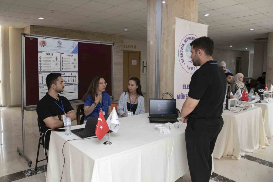 Kampüs Mersin Ve Garaj Mersin Üniversitelilerle Buluştu