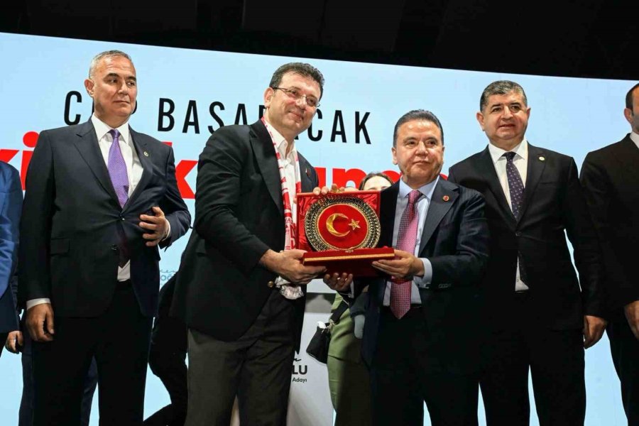Muhittin Böcek’ten Cezaevinde Ek İfade: "ekrem İmamoğlu Benden 15 Milyon Euro İstedi, 5 Milyonu Havala Sistemiyle Gönderdim"