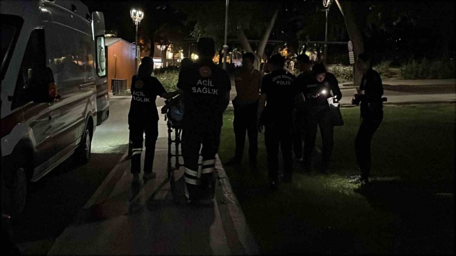 Kız Çocuğu Parkta Baygın Bulundu