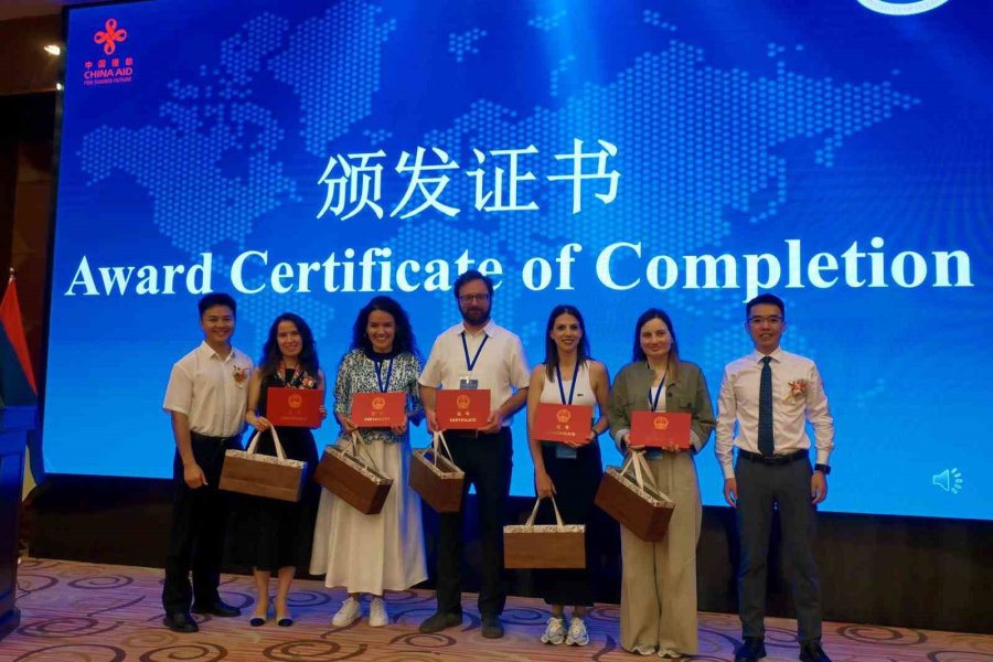 Antalya Büyükşehir Belediyesi Çin’de Seminere Katıldı