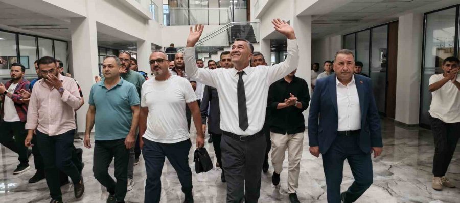 Silifke Belediye Başkan Vekili Chp’li Oğuzhan Kökten Oldu