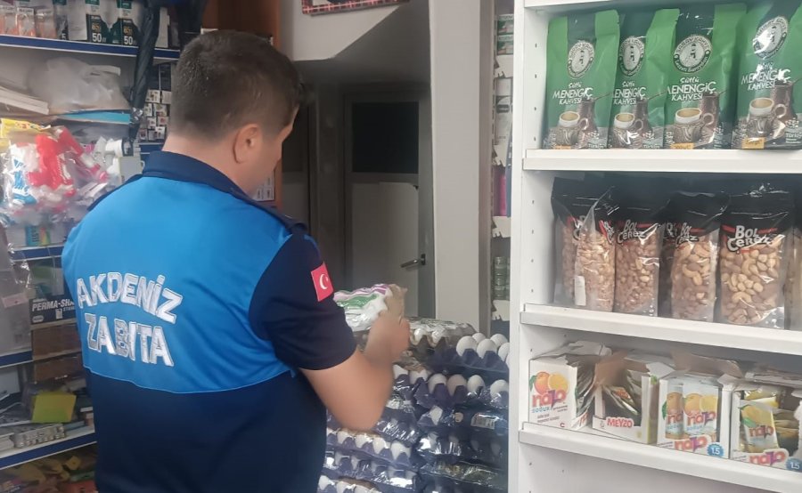 Akdeniz’de Son Kullanma Tarihi Geçmiş 230 Gıda Ürünü İmha Edildi