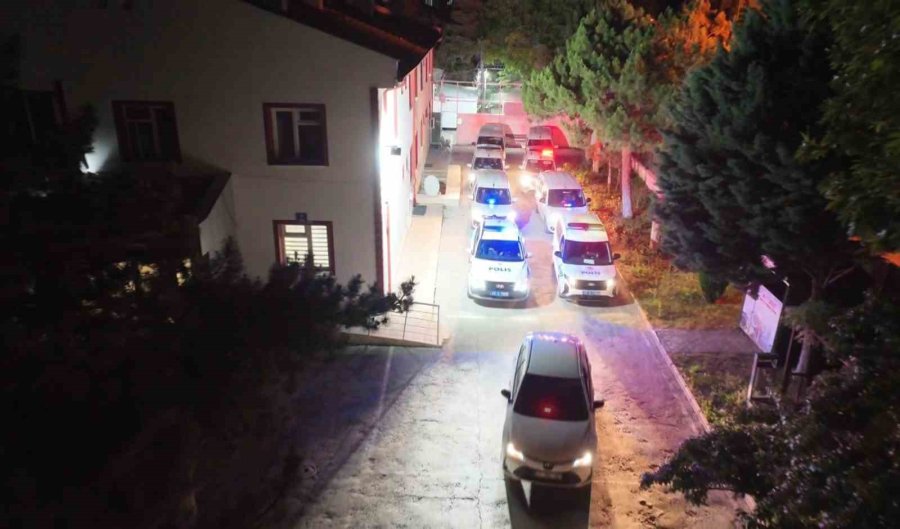 Konya Merkezli Göçmen Kaçakçılığı Operasyonunda 10 Tutuklama