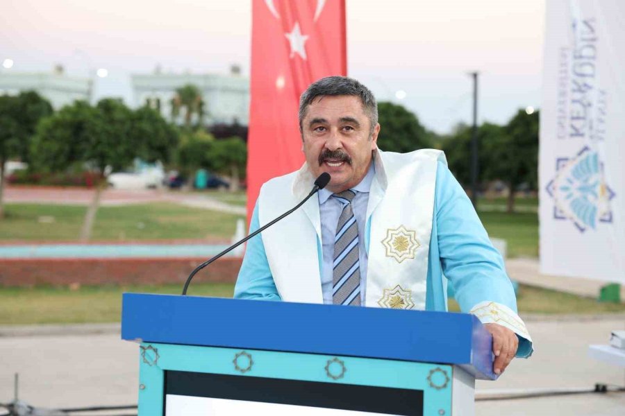 Alkü Tıp Fakültesi’nde 90 Genç Hekim Mezun Oldu