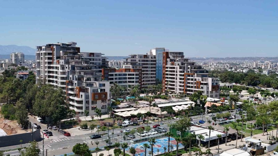 Antalya’da Yargıya Taşınan 20 Bin Tl’lik Aidat Krizinde Yönetimden "16 Milyon Lira Borç" Savunması