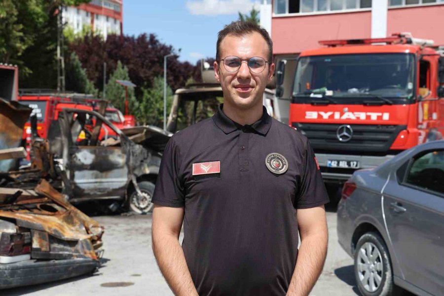 Araç Yangınları Sürücülerin Korkulu Rüyası: Gizli Tehlike İhmalle Büyüyor