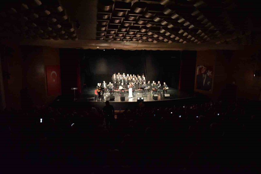 Kepez’de Türk Sanat Müziği Rüzgârı Esti