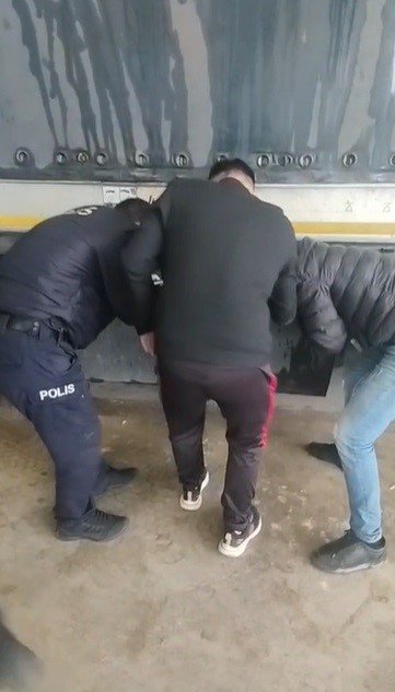 Kulu’da Uyuşturucu Tacirlerine Operasyon