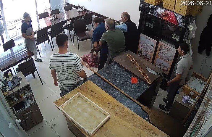 Konya’da Lokanta Sahibinin Soğukkanlı Müdahalesi Boğulmayı Önledi
