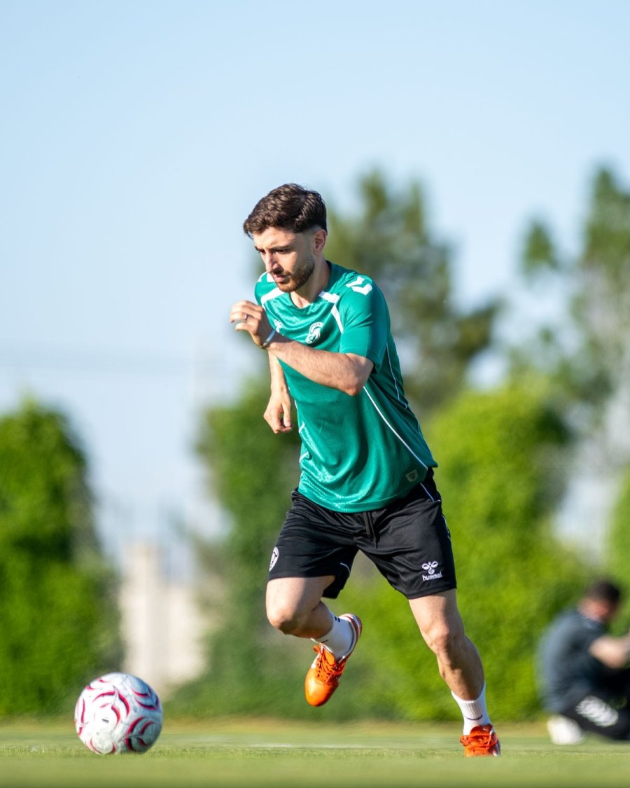Konyaspor, Yeni Sezon Hazırlıklarına Başladı