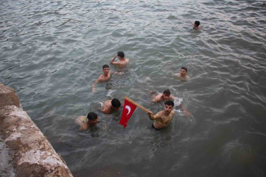 Kumluca’da Kabotaj Bayramı Renkli Görüntülere Sahne Oldu