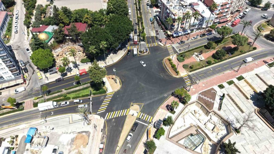 Tarsus’ta Kavşak Düzenleme Çalışması Tamamlandı