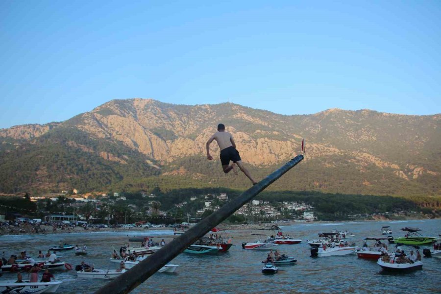 Kumluca’da Kabotaj Bayramı Renkli Görüntülere Sahne Oldu
