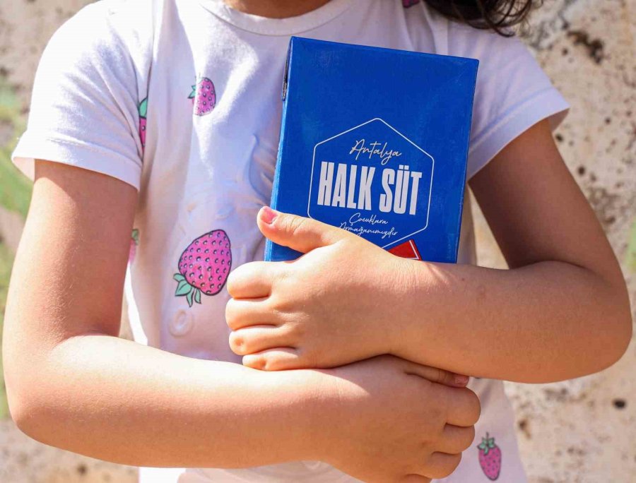 Halk Süt Projesi 6 Yaşında