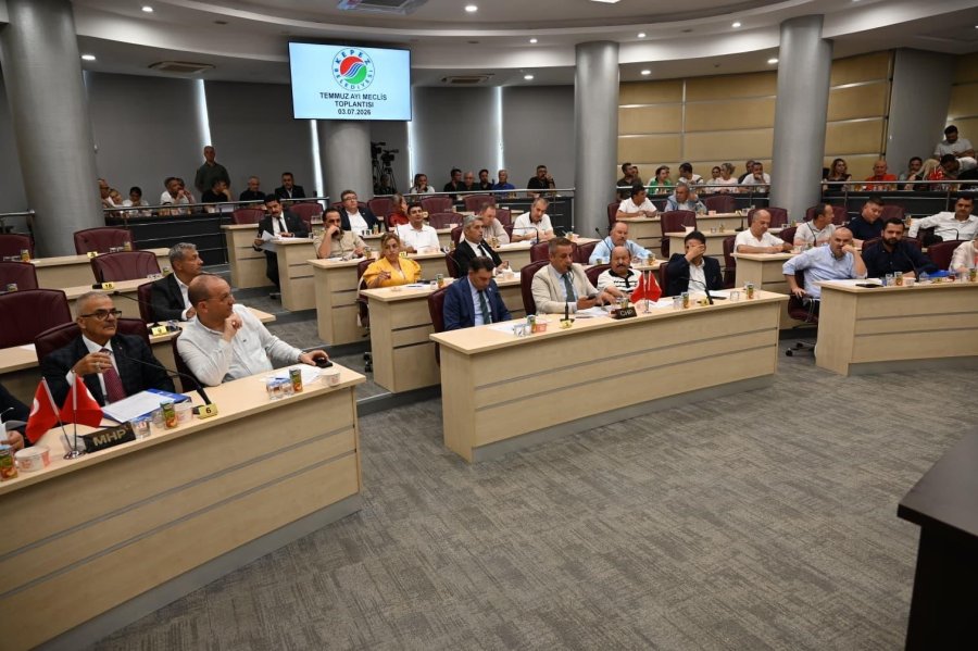 Kepez Belediye Başkanı Kocagöz’den Çalışanlara Bayram İkramiyesi Müjdesi