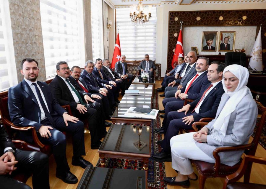 Sağlık Bakanı Prof. Dr. Memişoğlu: "sağlığımızı Kaybetmeden Kıymetini Bilmek Çok Önemli"
