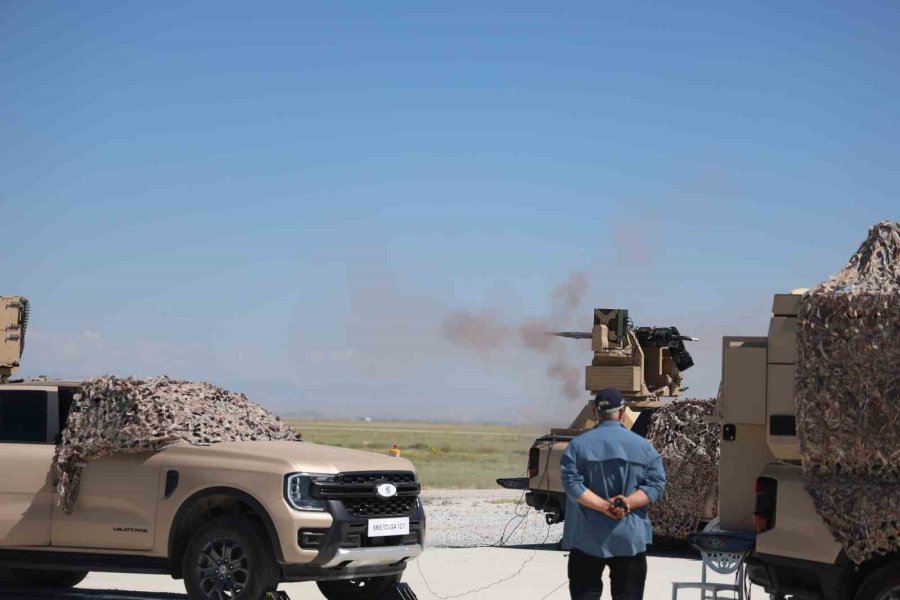 24 Ülkenin Askeri Yetkilileri Canlı İzledi: Tolga, Kamikaze İha Ve Dron Saldırılarını Başarıyla Durdurdu