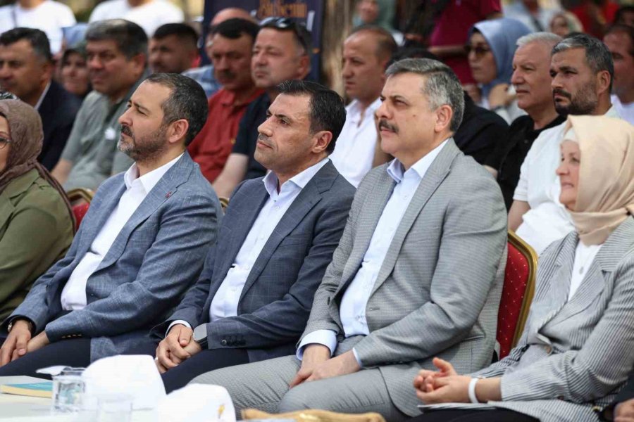 Ak Parti Konya İl Danışma Meclisi Toplantısı Bakan Çiftçi’nin Katılımıyla Gerçekleştirildi
