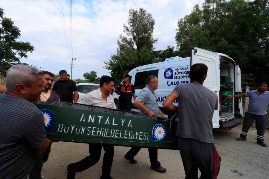 Yaşlı Kadının Cansız Bedeni Evine 4 Kilometre Mesafede Sulama Kanalında Bulundu