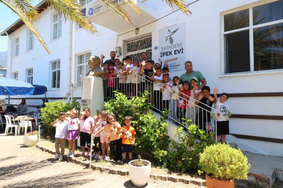 Sapadere İpek Evi’ne Ziyaretçi Akını