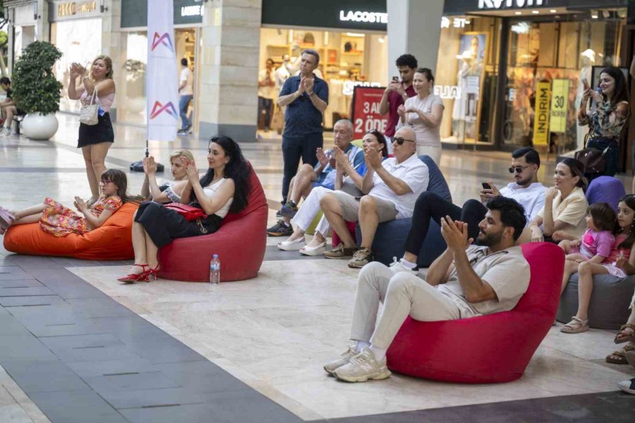 Mersin’de Klasik Müzik Kentin Dört Bir Yanına Yayıldı