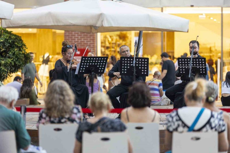 Mersin’de Klasik Müzik Kentin Dört Bir Yanına Yayıldı