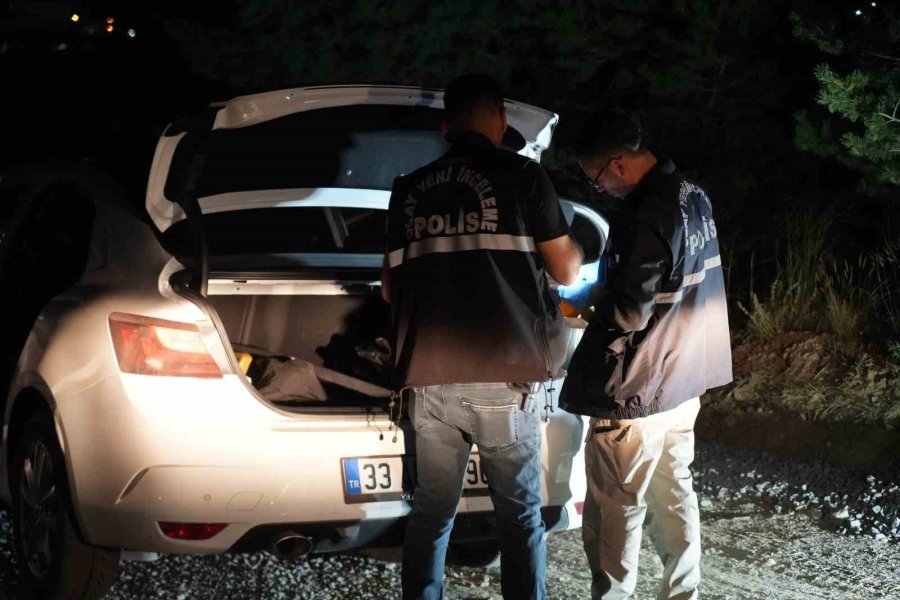 Husumetlisini Tüfekle Yaralayan Şüpheli Kaçarken Tır Çarptı