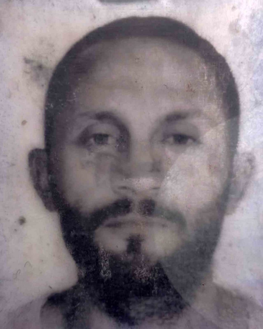 Antalya’da Bir Kişi Araç İçince Ölü Bulundu, Yakınları Sinir Krizi Geçirdi
