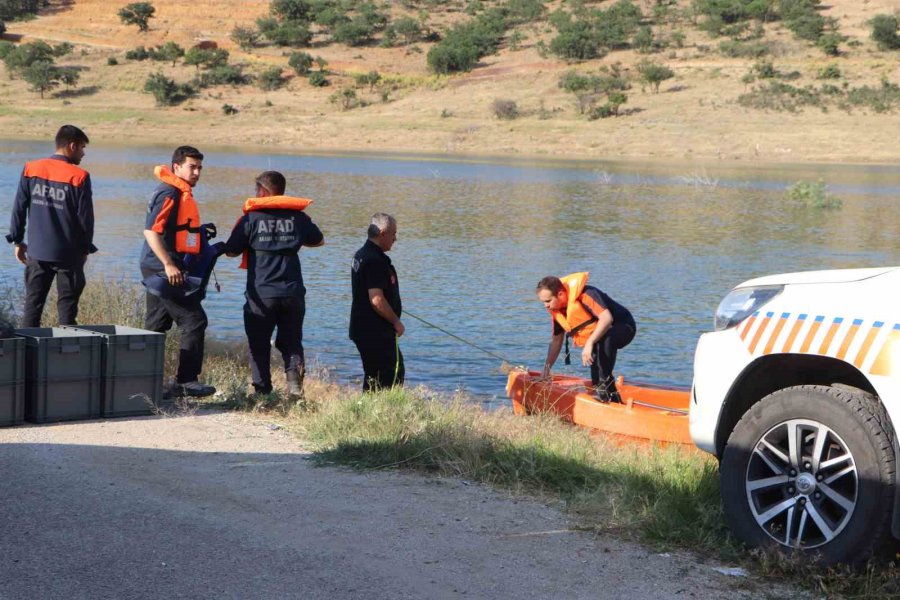 Karaman’da 15 Yaşındaki Çocuk Serinlemek İçin Girdiği Gölette Boğuldu