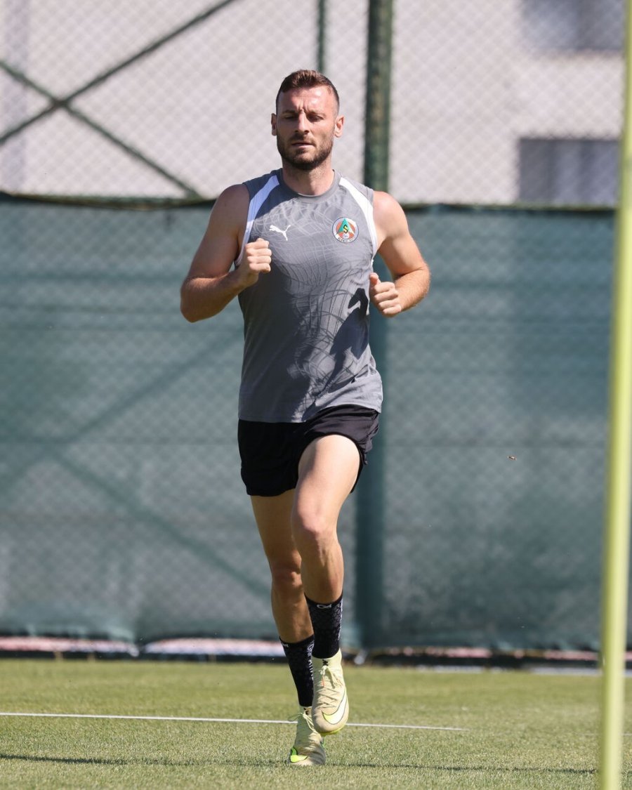 Alanyaspor Dayanıklılık Ve Taktik Çalıştı, Performans Testinden Geçti