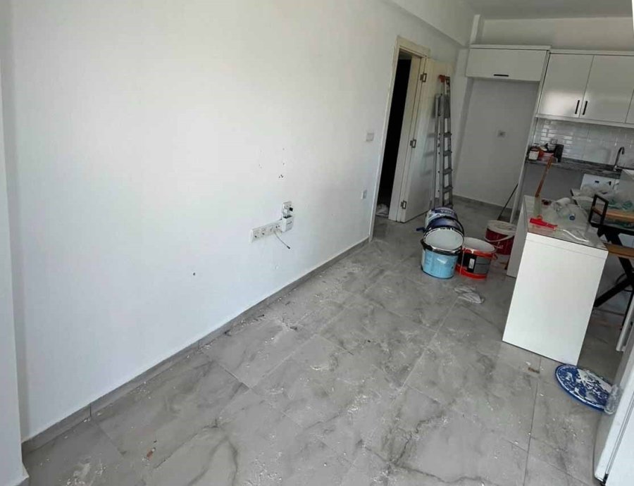 Evi Yanan Vatandaşa Kemer Belediyesi’nden Destek