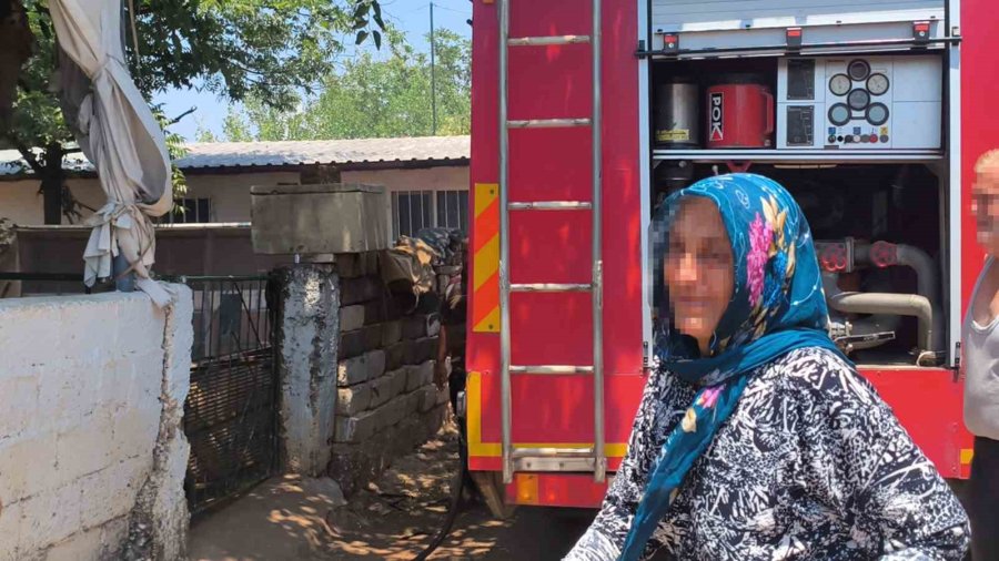 Uzaklaştırma Kararı Aldıran Eşine Sinirlenip Evi Ateşe Verdi