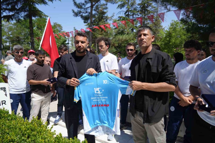 10. Ömer Halisdemir Bisiklet Turu Tamamlandı