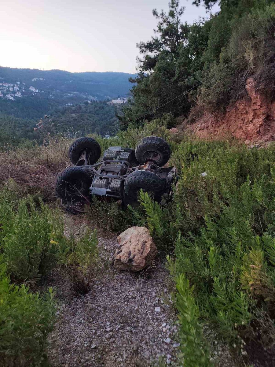 Alanya’da Uçuruma Yuvarlanan Atv Sürücüsünü İtfaiye Ekipleri Kurtardı