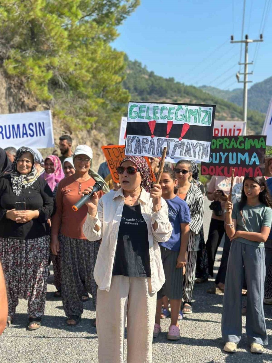 Gazipaşa’da Taş Ocağı Planı Mahalleliyi Sokağa Döktü