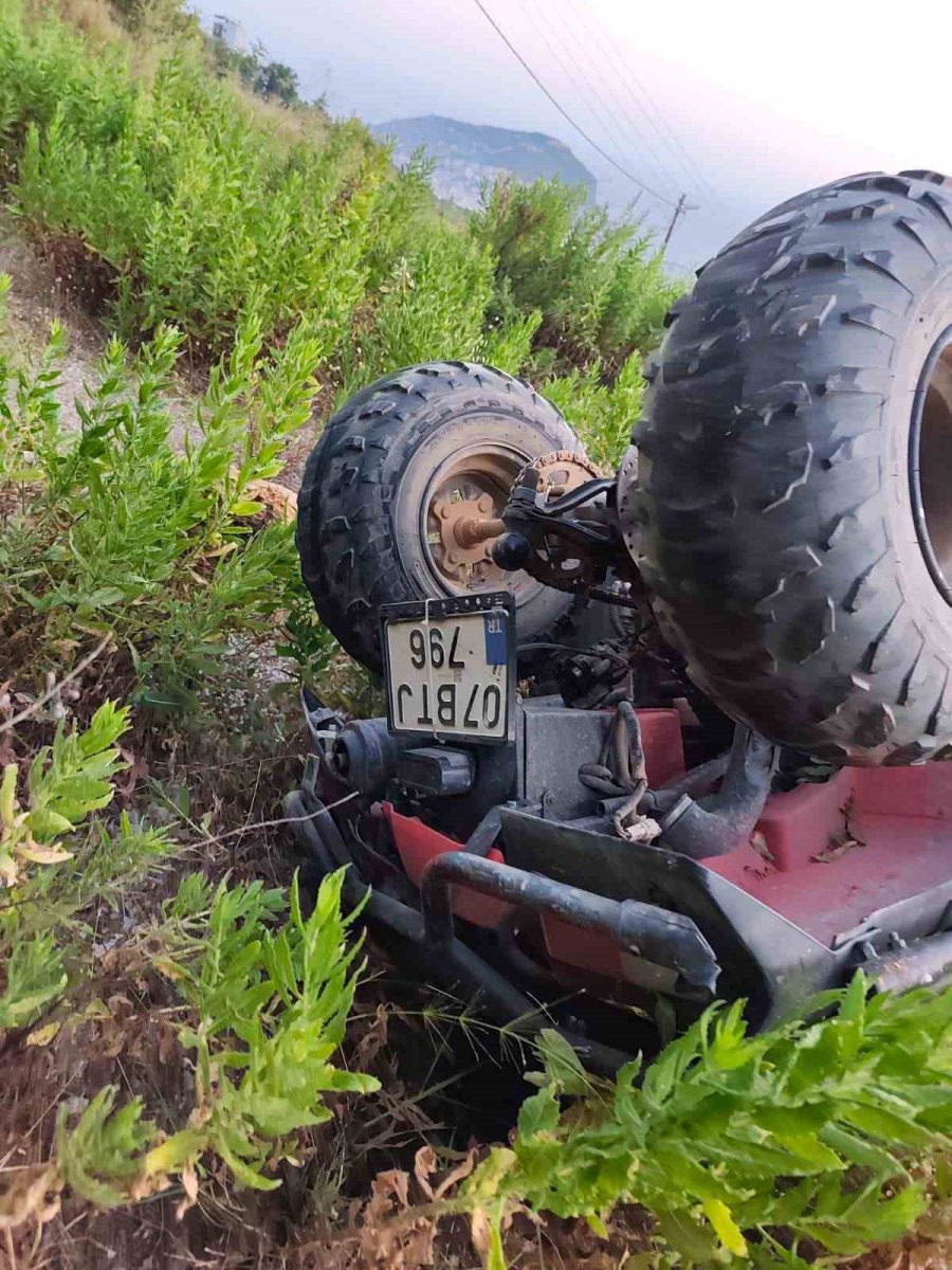 Alanya’da Uçuruma Yuvarlanan Atv Sürücüsünü İtfaiye Ekipleri Kurtardı