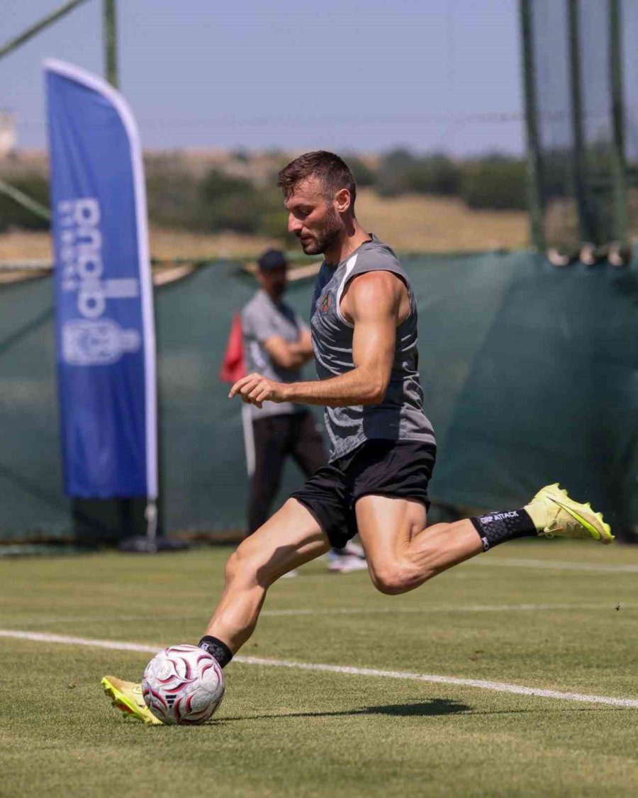 Corendon Alanyaspor Yeni Sezon Hazırlıklarını Burdur’da Sürdürüyor